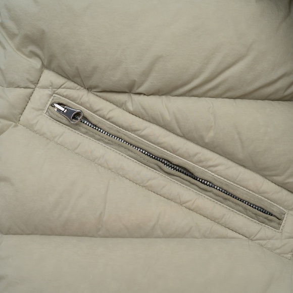 size XL Stone Island Seamless Tunnel Nylon Down TC Plaster Beige Jacket Puffer - Picture 4 of 6